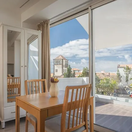 Madeira Rooftop Studio, Ocean & View