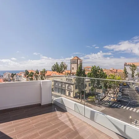 Madeira Rooftop Studio, Ocean & View Apartamento Funchal (Madeira)