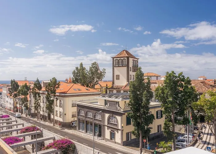 Madeira Rooftop Studio, Ocean & View Appartamento *