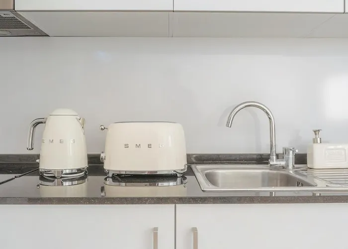 Madeira Rooftop Studio, Ocean & View