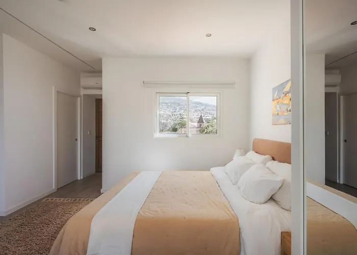 Madeira Rooftop Studio, Ocean & View Appartamento *