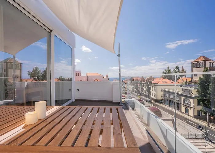 Madeira Rooftop Studio, Ocean & View Funchal (Madeira)